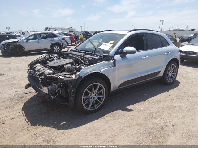 45908831 :رقم المزاد ، WP1AA2A51JLB13946 vin ، 2018 Porsche Macan مزاد بيع