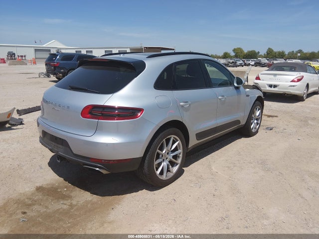 45908831 :رقم المزاد ، WP1AA2A51JLB13946 vin ، 2018 Porsche Macan مزاد بيع