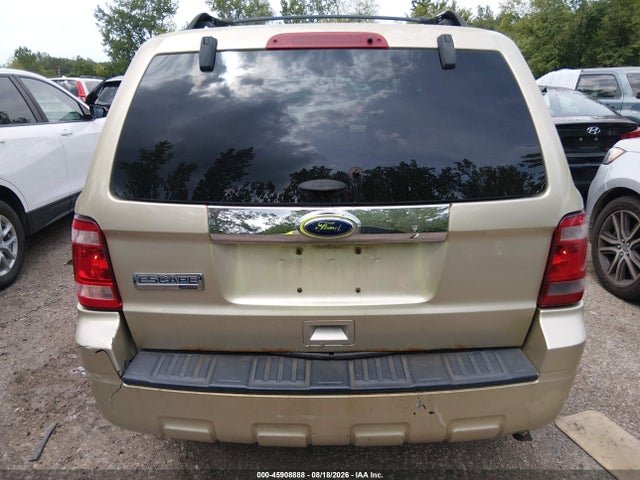 45908888 :رقم المزاد ، 1FMCU0E75CKC62477 vin ، 2012 Ford Escape Limited مزاد بيع