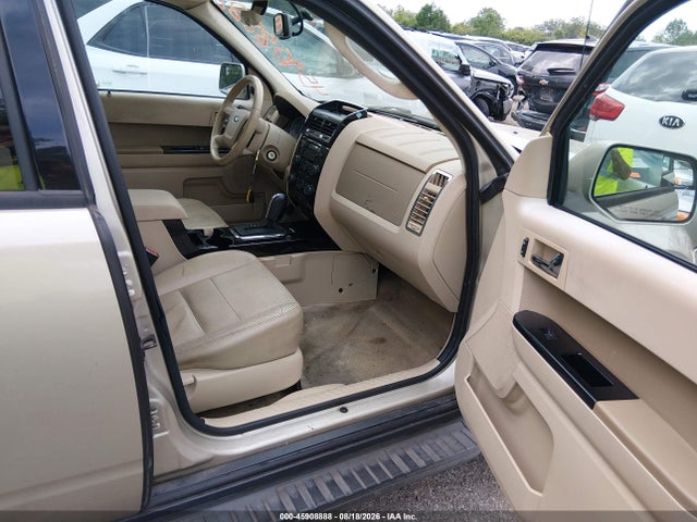 45908888 :رقم المزاد ، 1FMCU0E75CKC62477 vin ، 2012 Ford Escape Limited مزاد بيع