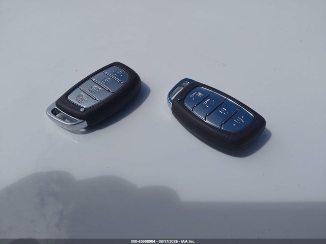 KMHC65LC8KU107092 Hyundai Ioniq Hybrid Blue
