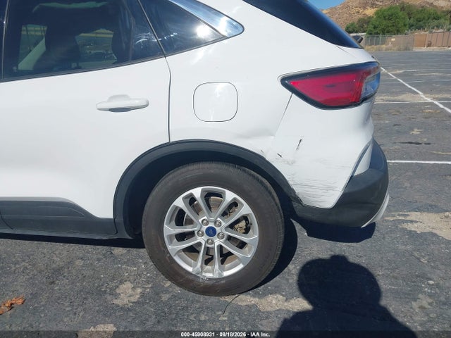 Ford Escape Se Hybrid 2021 1FMCU0BZ5MUA83836 Image 6