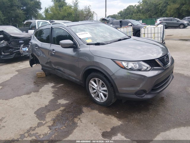 45908940 :رقم المزاد ، JN1BJ1CP7JW164979 vin ، 2018 Nissan Rogue Sport Sv مزاد بيع