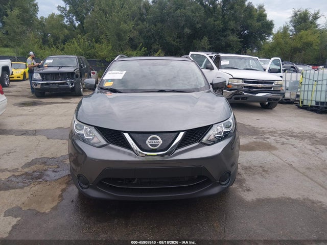 45908940 :رقم المزاد ، JN1BJ1CP7JW164979 vin ، 2018 Nissan Rogue Sport Sv مزاد بيع