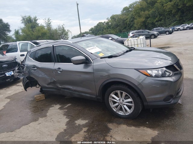 45908940 :رقم المزاد ، JN1BJ1CP7JW164979 vin ، 2018 Nissan Rogue Sport Sv مزاد بيع