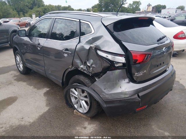 45908940 :رقم المزاد ، JN1BJ1CP7JW164979 vin ، 2018 Nissan Rogue Sport Sv مزاد بيع