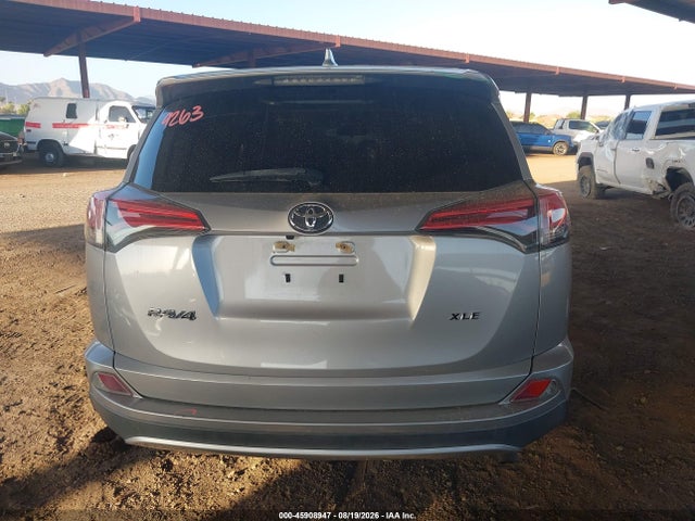 Toyota Rav4 Xle 2016 2T3WFREV1GW279384 Image 17