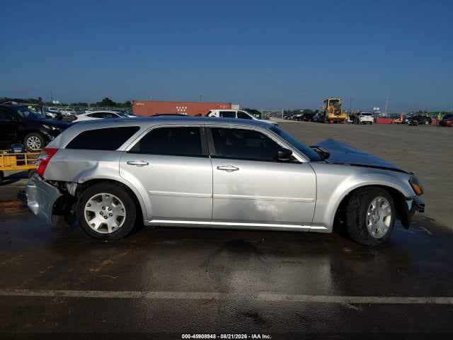 45908948 :رقم المزاد ، 2D4FV48T35H514299 vin ، 2005 Dodge Magnum Se مزاد بيع