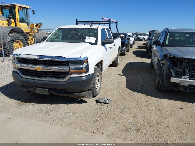 2018 Chevrolet Silverado 1500 Wt მანქანა იყიდება აუქციონზე, vin: 1GCRCNEHXJZ138765, აუქციონის ნომერი: 45908955