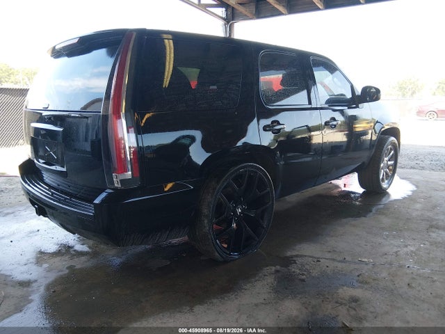 2007 Gmc Yukon Slt მანქანა იყიდება აუქციონზე, vin: 1GKFC130X7R359675, აუქციონის ნომერი: 45908965