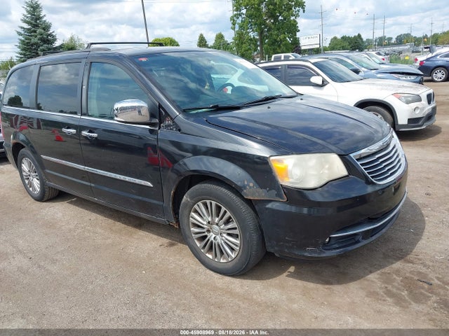 45908969 :رقم المزاد ، 2C4RC1CGXDR806422 vin ، 2013 Chrysler Town & Country Touring-l مزاد بيع