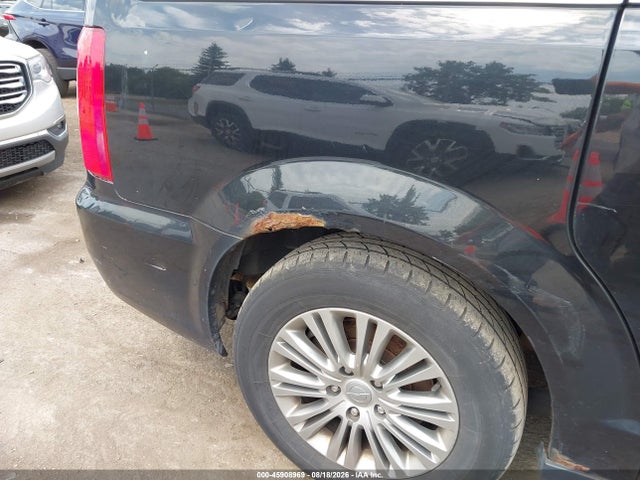 45908969 :رقم المزاد ، 2C4RC1CGXDR806422 vin ، 2013 Chrysler Town & Country Touring-l مزاد بيع