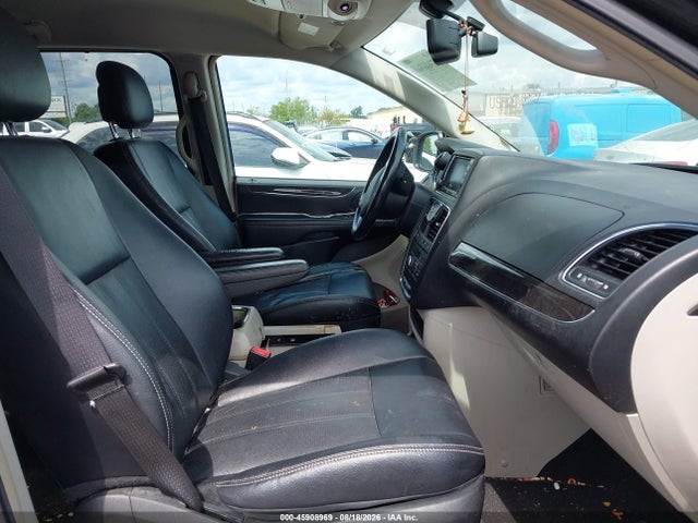 45908969 :رقم المزاد ، 2C4RC1CGXDR806422 vin ، 2013 Chrysler Town & Country Touring-l مزاد بيع