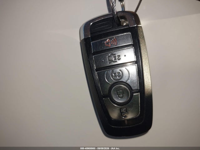 Продаж на аукціоні авто 2017 Ford Fusion Hybrid Se, vin: 3FA6P0LU5HR267804, номер лоту: 45908980