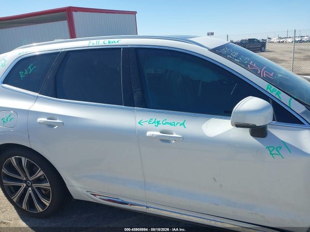 Auction sale of the 2023 Volvo Xc60 B5 Ultimate Bright Theme, vin: YV4L12RA2P1383961, lot number: 45908994