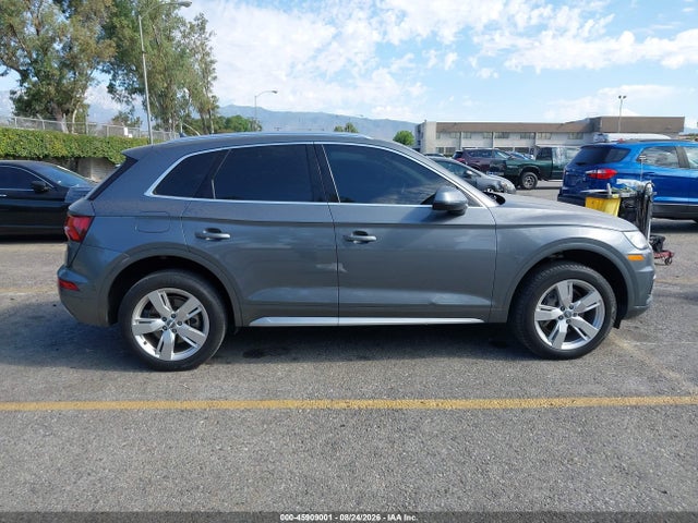 45909001 :رقم المزاد ، WA1BNAFY9J2150251 vin ، 2018 Audi Q5 2.0t Premium/2.0t Tech Premium مزاد بيع