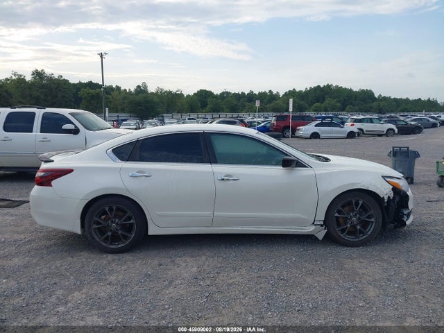 Продаж на аукціоні авто 2018 Nissan Altima 2.5 Sr, vin: 1N4AL3AP3JC212759, номер лоту: 45909002