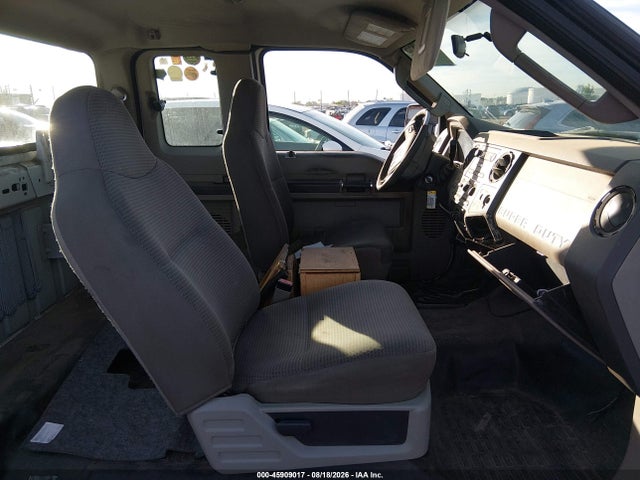 Продаж на аукціоні авто 2008 Ford Super Duty F-250 Srw, vin: 1FTSX215X8EC58762, номер лоту: 45909017