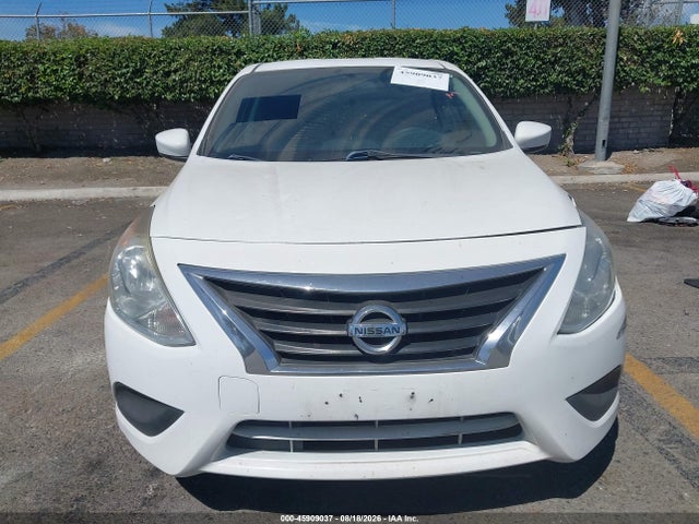3N1CN7AP3FL883819 Nissan Versa 1.6 Sv
