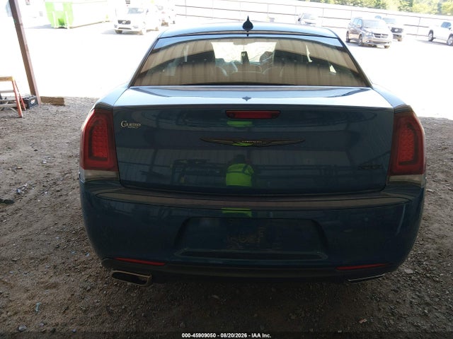 2021 Chrysler 300 Touring L მანქანა იყიდება აუქციონზე, vin: 2C3CCAAGXMH667430, აუქციონის ნომერი: 45909050