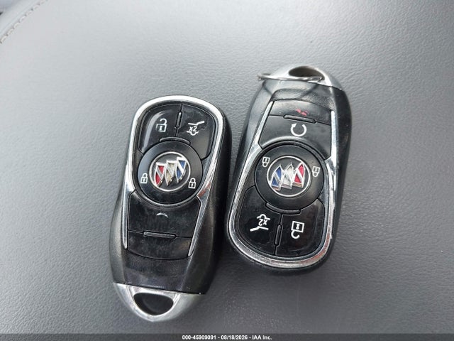 45909091 :رقم المزاد ، 5GAEVAKWXLJ169506 vin ، 2020 Buick Enclave Awd Essence مزاد بيع