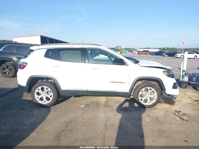 Продаж на аукціоні авто 2024 Jeep Compass Latitude 4x4, vin: 3C4NJDBN9RT110452, номер лоту: 45909095