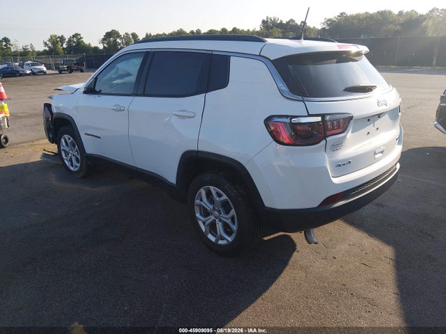 Продаж на аукціоні авто 2024 Jeep Compass Latitude 4x4, vin: 3C4NJDBN9RT110452, номер лоту: 45909095