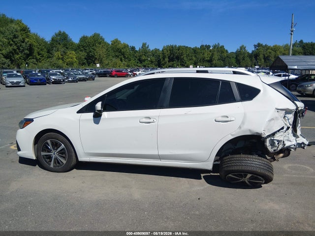 Продажа на аукционе авто 2022 Subaru Impreza Premium 5-door, vin: 4S3GTAV62N3707339, номер лота: 45909097