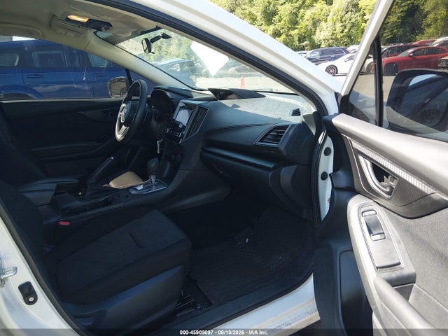 Продажа на аукционе авто 2022 Subaru Impreza Premium 5-door, vin: 4S3GTAV62N3707339, номер лота: 45909097