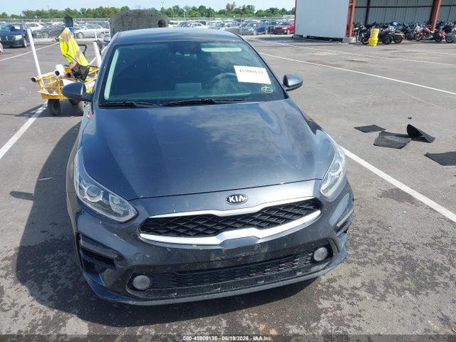 45909135 :رقم المزاد ، 3KPF24AD4ME331271 vin ، 2021 Kia Forte Lxs مزاد بيع