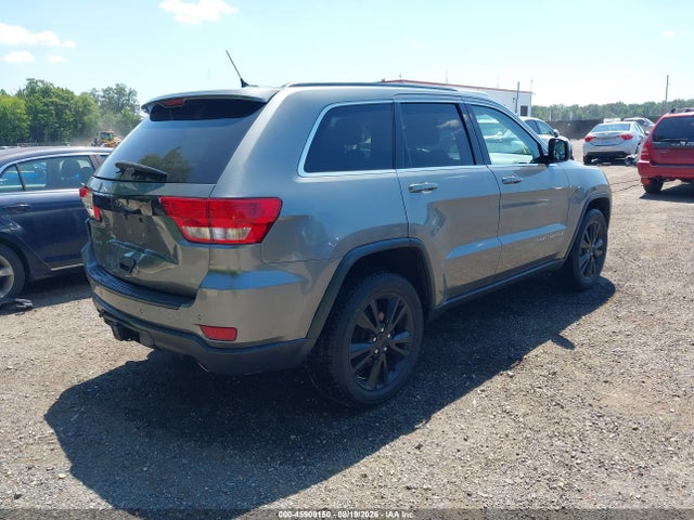 Продажа на аукционе авто 2013 Jeep Grand Cherokee Laredo Altitude, vin: 1C4RJFAT1DC576393, номер лота: 45909150