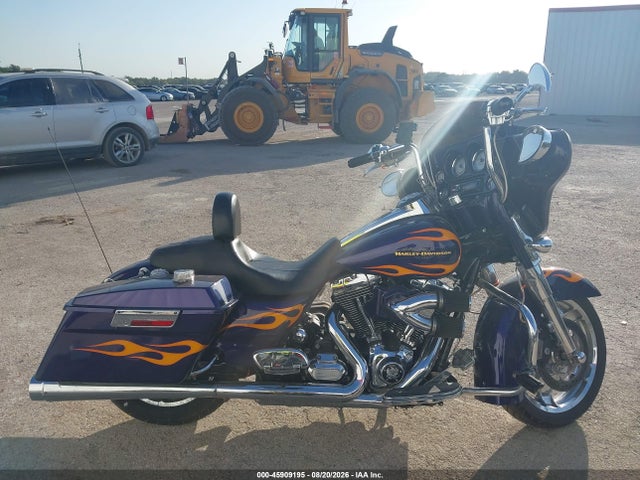 2012 Harley-davidson Flhx Street Glide მანქანა იყიდება აუქციონზე, vin: 1HD1KBM10CB658728, აუქციონის ნომერი: 45909195