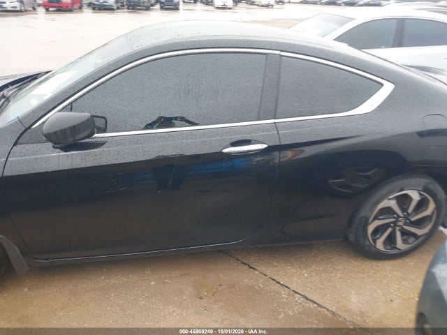 Aukcja sprzedaży 2017 Honda Accord Lx-s, vin: 1HGCT1B33HA009655, numer aukcji: 45909249