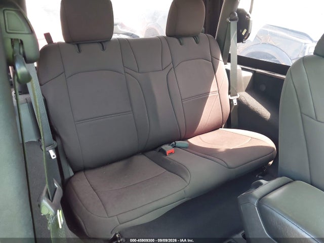 45909300 :رقم المزاد ، 1C4GJXAG6LW180814 vin ، 2020 Jeep Wrangler Sport S 4x4 مزاد بيع