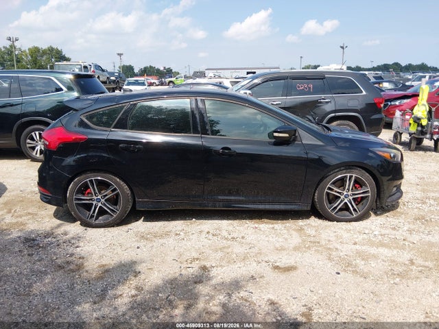 Продаж на аукціоні авто 2017 Ford Focus St, vin: 1FADP3L99HL312634, номер лоту: 45909313