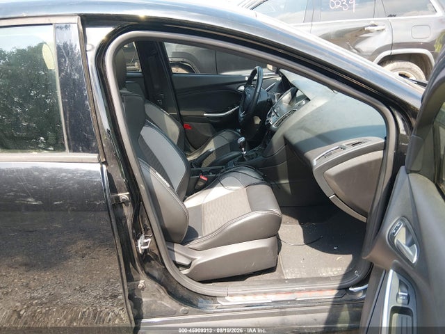 Продаж на аукціоні авто 2017 Ford Focus St, vin: 1FADP3L99HL312634, номер лоту: 45909313