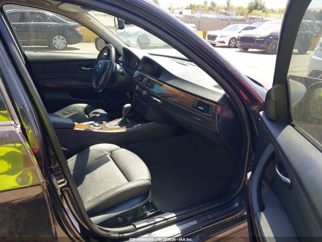2009 Bmw 328i მანქანა იყიდება აუქციონზე, vin: WBAPH57559NM33929, აუქციონის ნომერი: 45909350