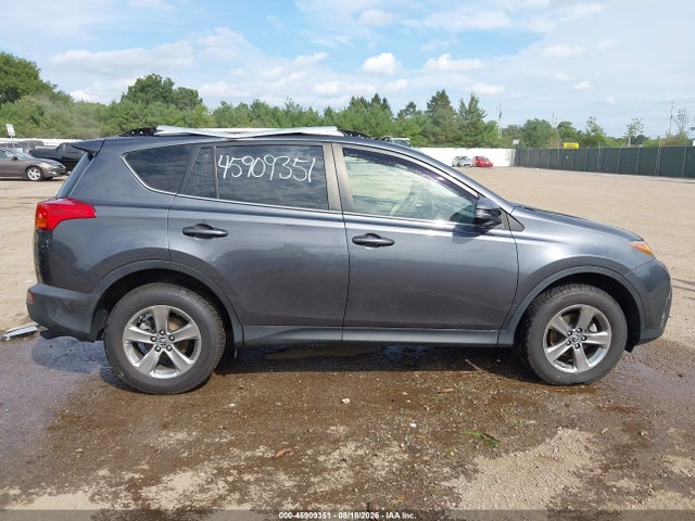 2015 Toyota Rav4 Xle მანქანა იყიდება აუქციონზე, vin: JTMRFREV3FD148563, აუქციონის ნომერი: 45909351