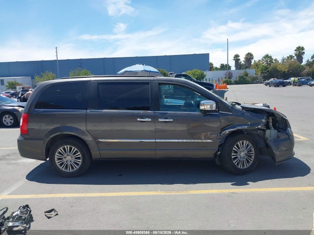 Продаж на аукціоні авто 2016 Chrysler Town & Country Touring-l Anniversary Edition, vin: 2C4RC1CG8GR128483, номер лоту: 45909368