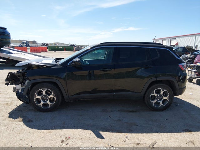 45909377 :رقم المزاد ، 3C4NJCBB1JT304641 vin ، 2018 Jeep Compass Latitude Fwd مزاد بيع