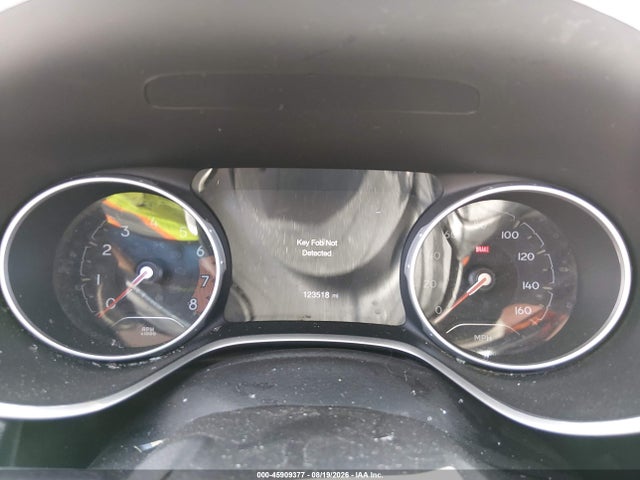 45909377 :رقم المزاد ، 3C4NJCBB1JT304641 vin ، 2018 Jeep Compass Latitude Fwd مزاد بيع