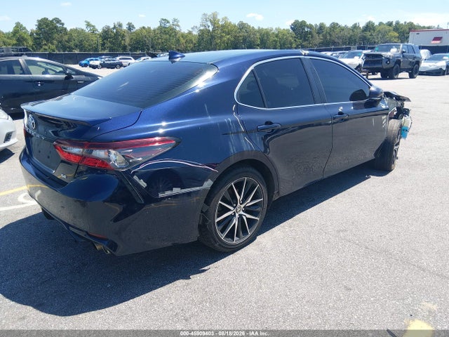 45909403 :رقم المزاد ، 4T1G11AK1NU051763 vin ، 2022 Toyota Camry Se مزاد بيع