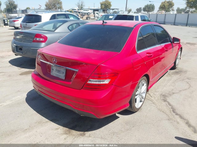 Продаж на аукціоні авто 2013 Mercedes-benz C 250 Sport, vin: WDDGF4HB6DA780635, номер лоту: 45909410