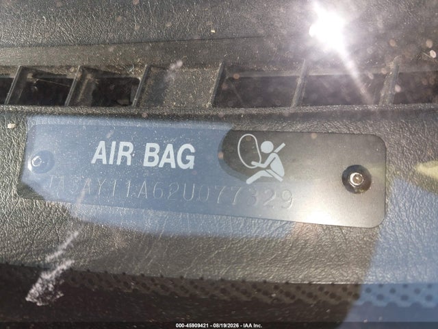 45909421 :رقم المزاد ، JA3AY11A62U077329 vin ، 2002 Mitsubishi Mirage De مزاد بيع