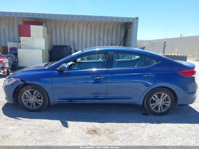 Продаж на аукціоні авто 2018 Hyundai Elantra Sel, vin: 5NPD84LF2JH396003, номер лоту: 45909438