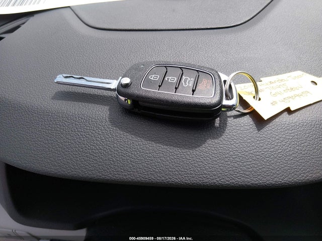 Hyundai TUCSON SE 2018 KM8J23A42JU710475 Image 11