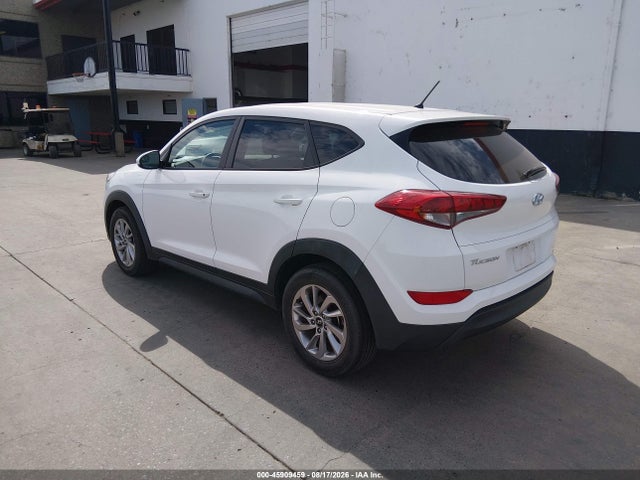 Hyundai TUCSON SE 2018 KM8J23A42JU710475 Image 3