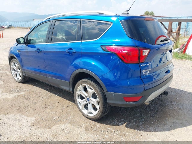 2019 Ford Escape Titanium მანქანა იყიდება აუქციონზე, vin: 1FMCU9J9XKUC55927, აუქციონის ნომერი: 45909494