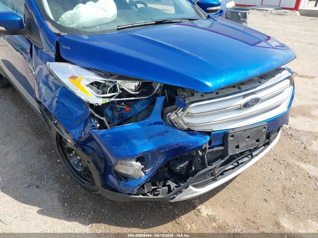 2019 Ford Escape Titanium მანქანა იყიდება აუქციონზე, vin: 1FMCU9J9XKUC55927, აუქციონის ნომერი: 45909494