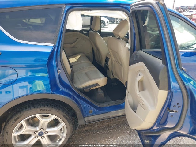 2019 Ford Escape Titanium მანქანა იყიდება აუქციონზე, vin: 1FMCU9J9XKUC55927, აუქციონის ნომერი: 45909494